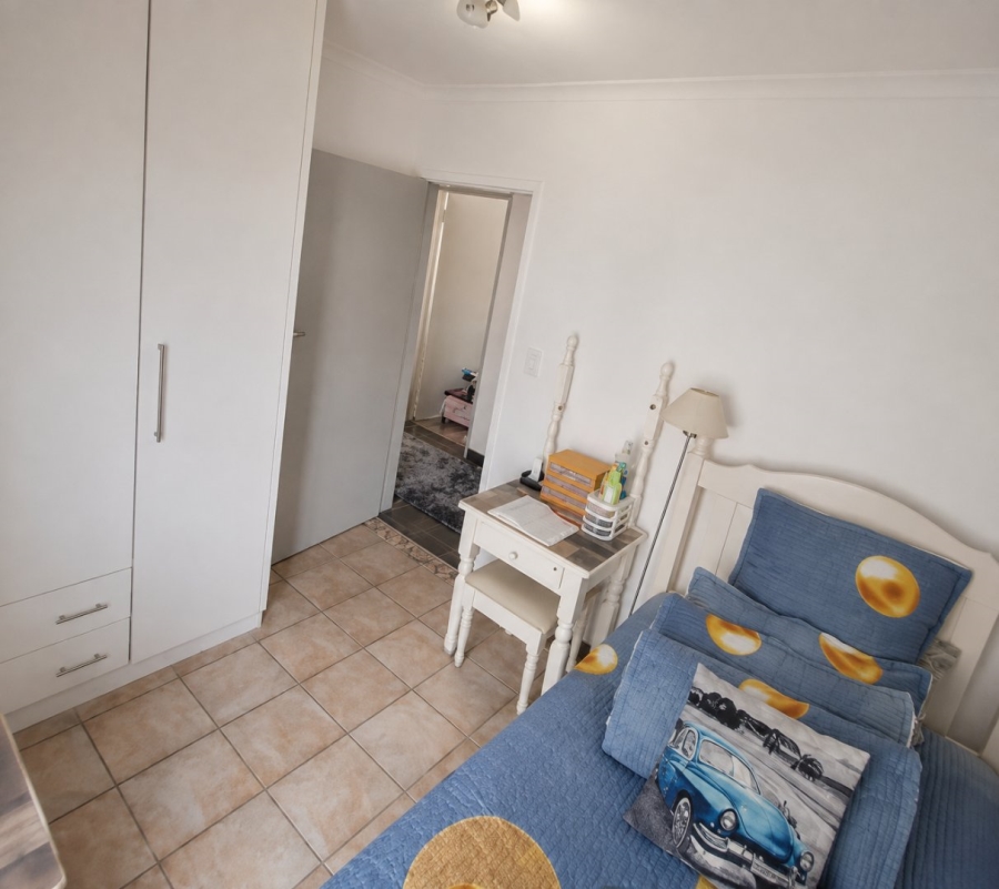 3 Bedroom Property for Sale in Lakefield Gauteng