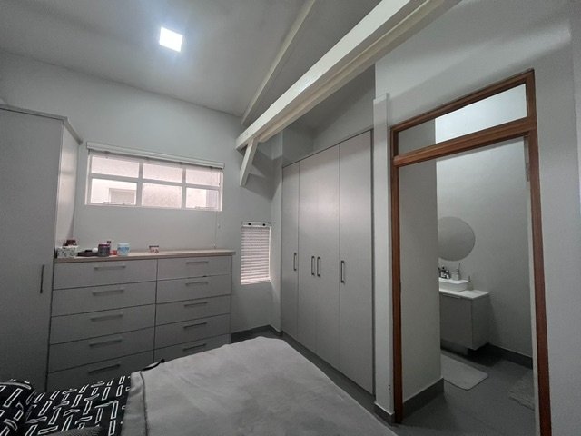 To Let 1 Bedroom Property for Rent in Braamfontein Gauteng
