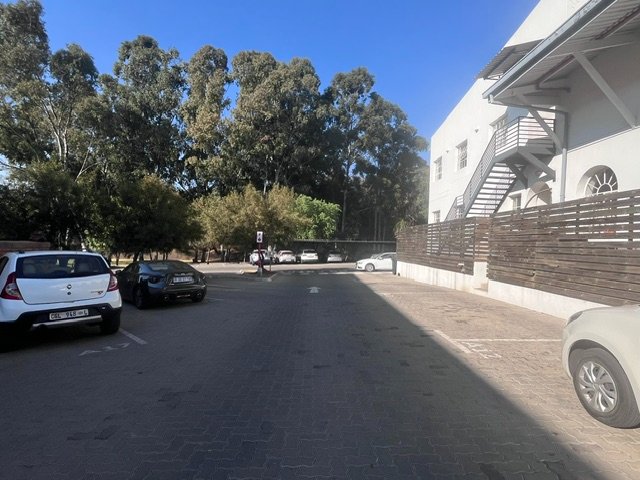 To Let 1 Bedroom Property for Rent in Braamfontein Gauteng
