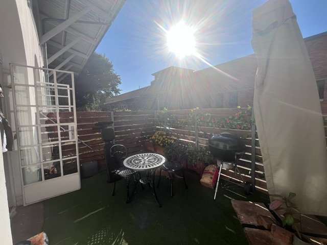 To Let 1 Bedroom Property for Rent in Braamfontein Gauteng