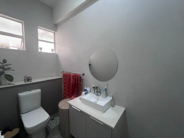 To Let 1 Bedroom Property for Rent in Braamfontein Gauteng