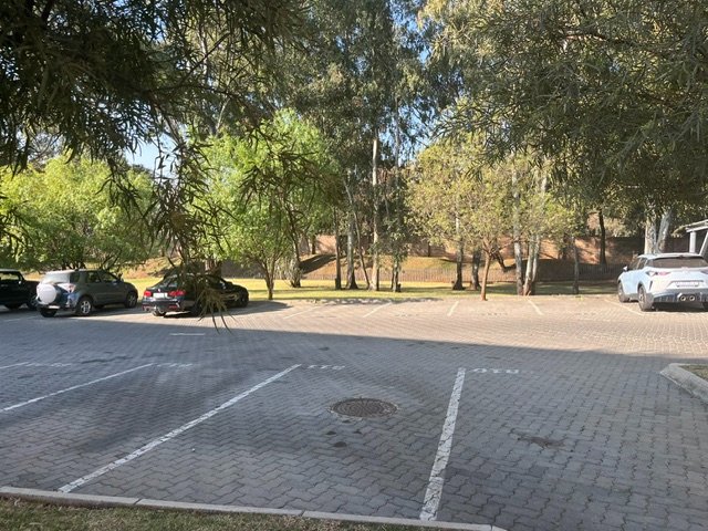 To Let 1 Bedroom Property for Rent in Braamfontein Gauteng