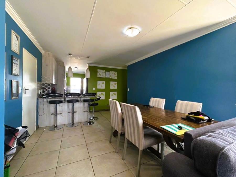 3 Bedroom Property for Sale in Rooihuiskraal North Gauteng