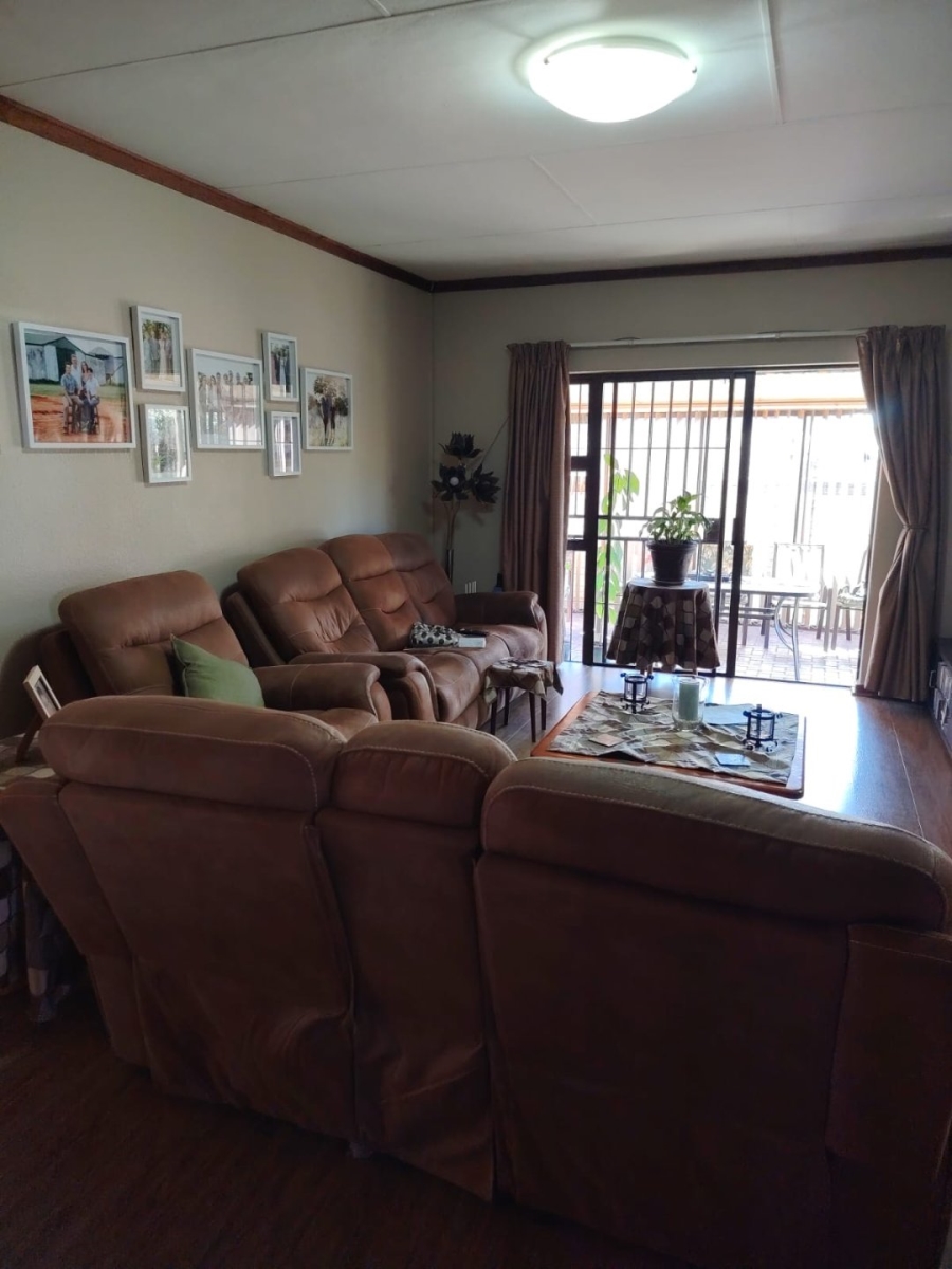 3 Bedroom Property for Sale in Fochville Gauteng