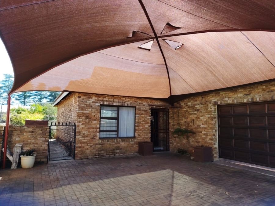 3 Bedroom Property for Sale in Fochville Gauteng