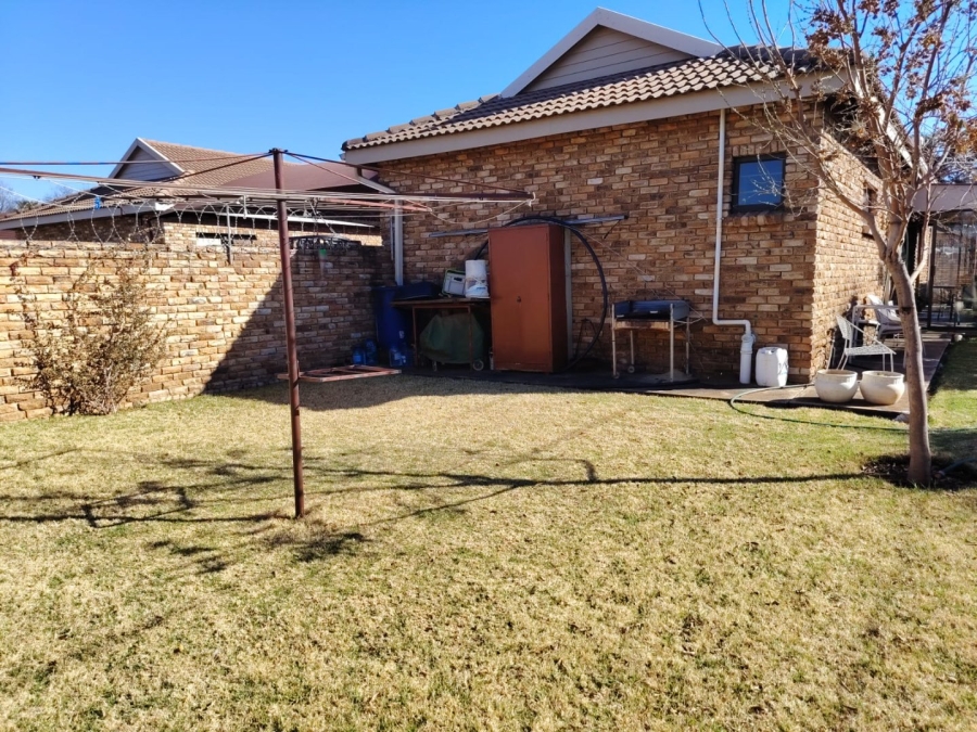 3 Bedroom Property for Sale in Fochville Gauteng