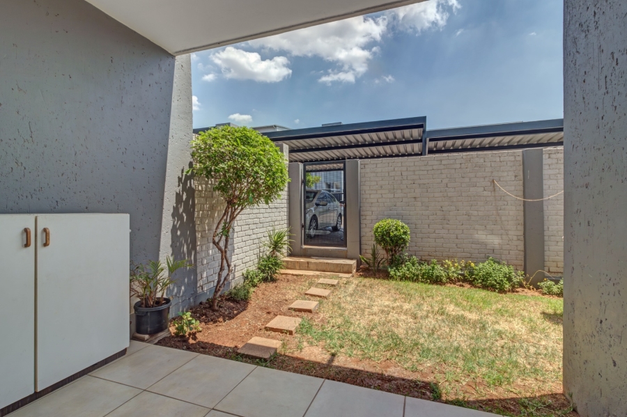 2 Bedroom Property for Sale in Edenburg Gauteng