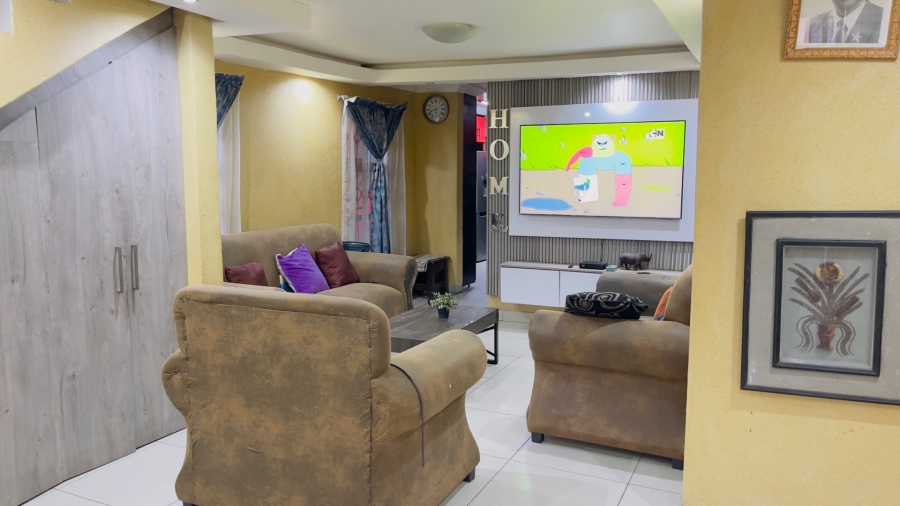 4 Bedroom Property for Sale in Soshanguve East Ext 4 Gauteng