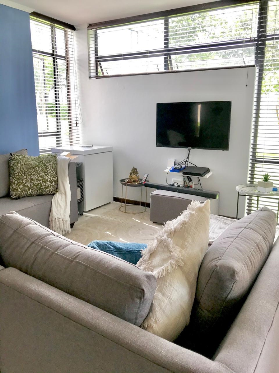 To Let 2 Bedroom Property for Rent in Jackal Creek Golf Estate Gauteng