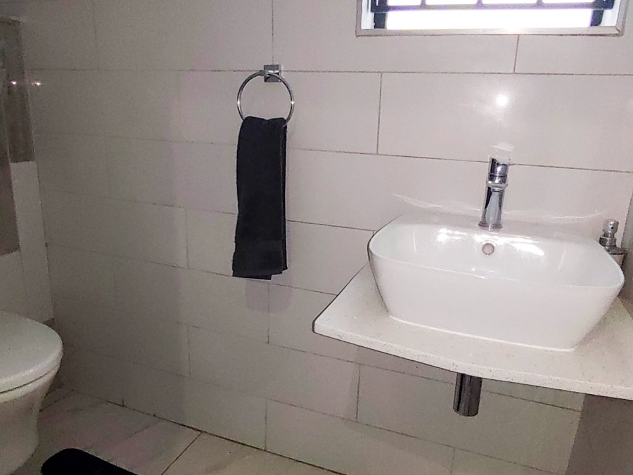 3 Bedroom Property for Sale in Amandasig Gauteng