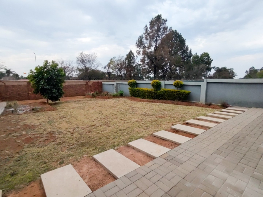3 Bedroom Property for Sale in Amandasig Gauteng