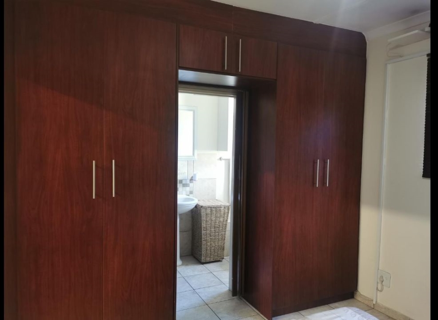 To Let 1 Bedroom Property for Rent in Randburg Central Gauteng