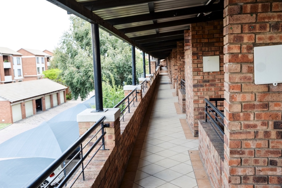 1 Bedroom Property for Sale in Sagewood Gauteng