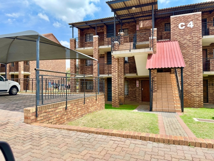 1 Bedroom Property for Sale in Sagewood Gauteng