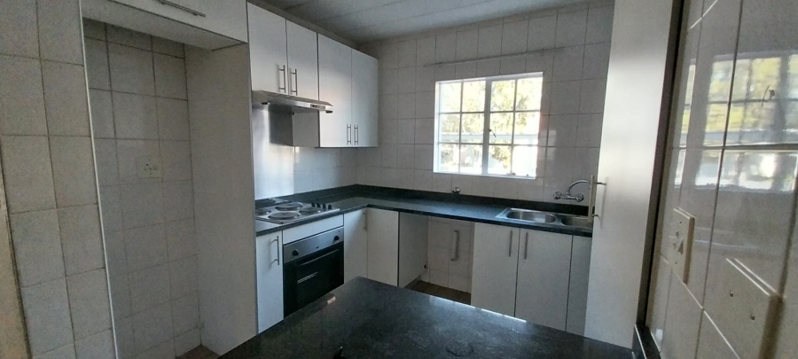 2 Bedroom Property for Sale in Eden Glen Gauteng
