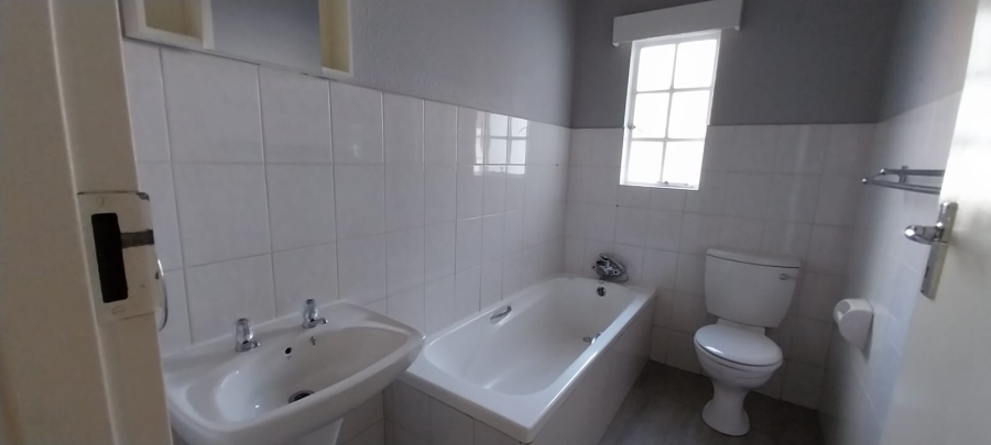 2 Bedroom Property for Sale in Eden Glen Gauteng