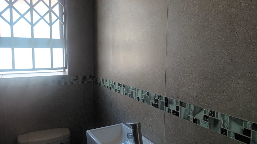 4 Bedroom Property for Sale in Vosloorus Gauteng