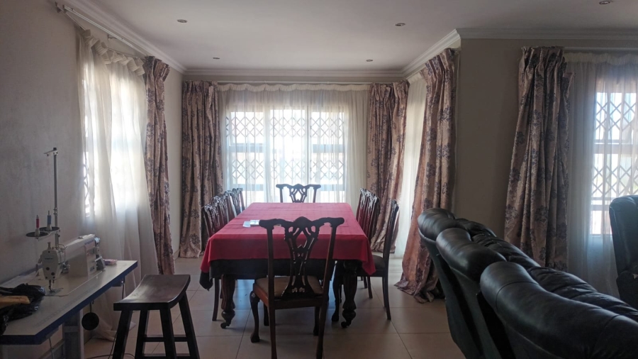 4 Bedroom Property for Sale in Vosloorus Gauteng