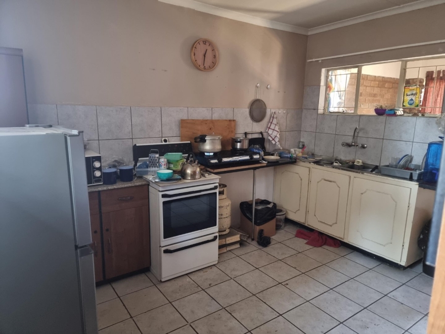 To Let 1 Bedroom Property for Rent in Daspoort Gauteng