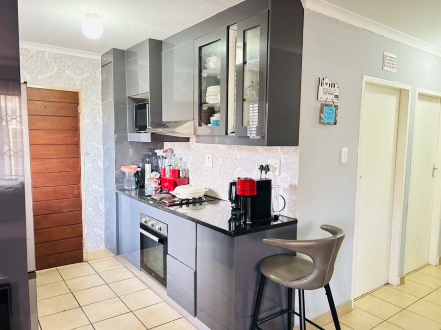 3 Bedroom Property for Sale in Sky City Gauteng