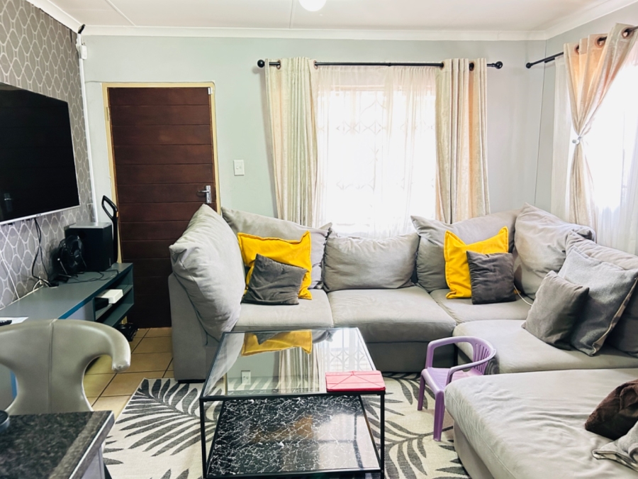 3 Bedroom Property for Sale in Sky City Gauteng