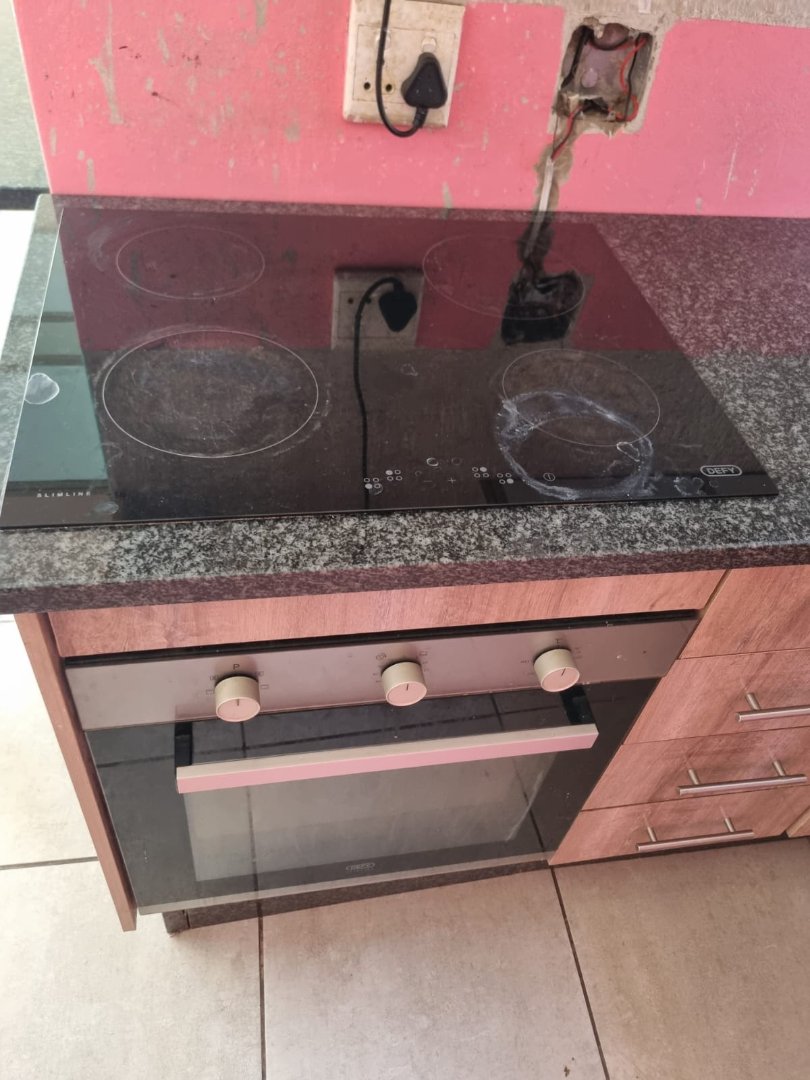 3 Bedroom Property for Sale in Windmill Park Gauteng