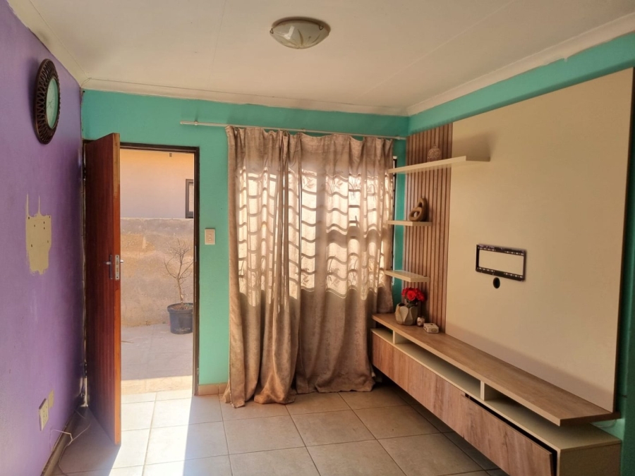 3 Bedroom Property for Sale in Windmill Park Gauteng