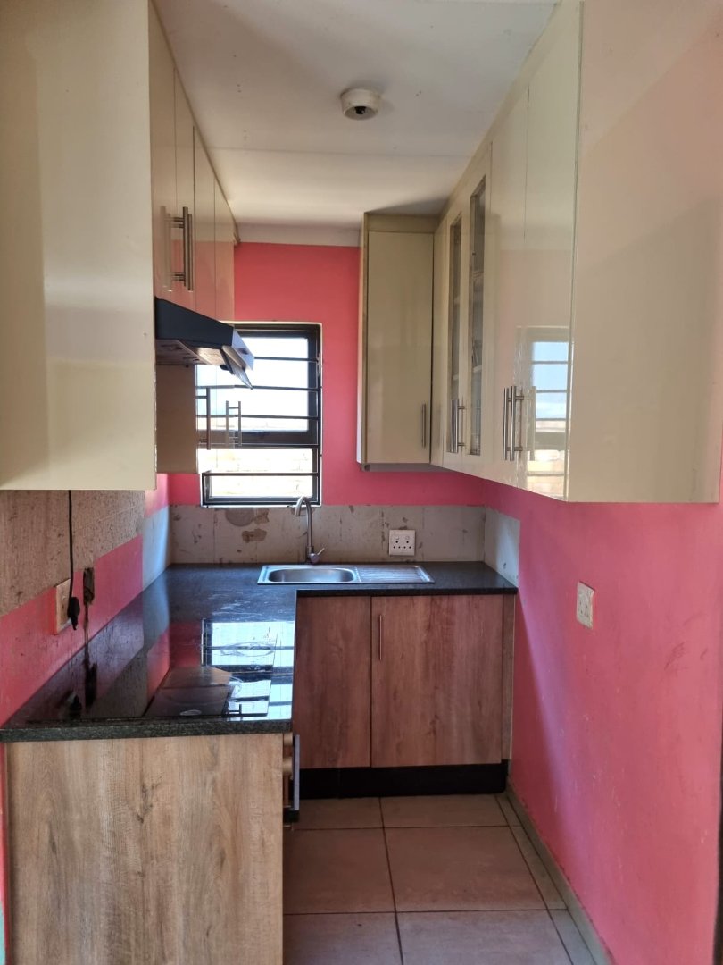 3 Bedroom Property for Sale in Windmill Park Gauteng