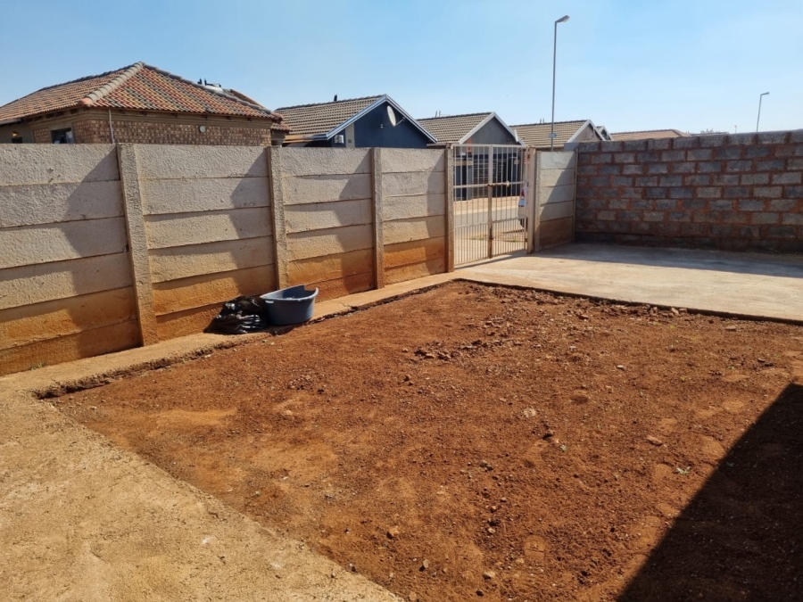 2 Bedroom Property for Sale in Sky City Gauteng