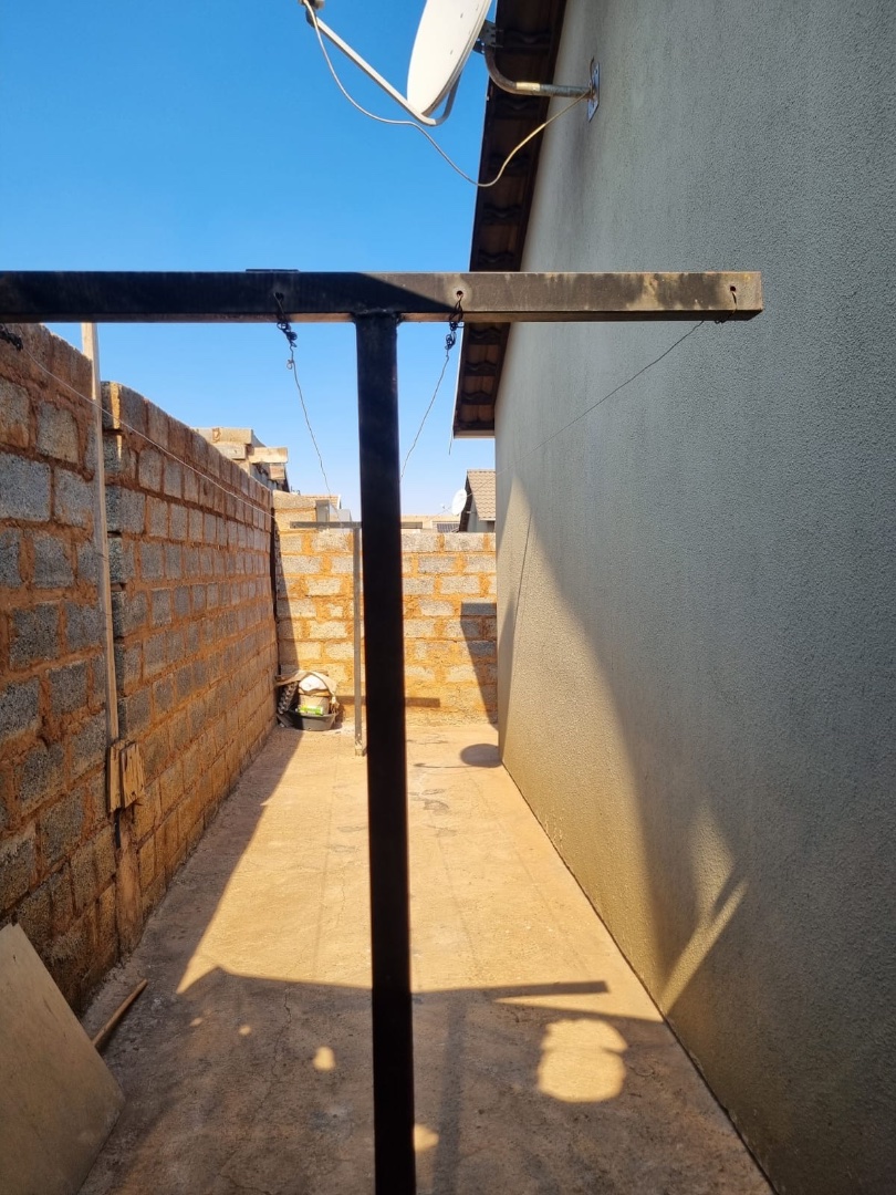 2 Bedroom Property for Sale in Sky City Gauteng