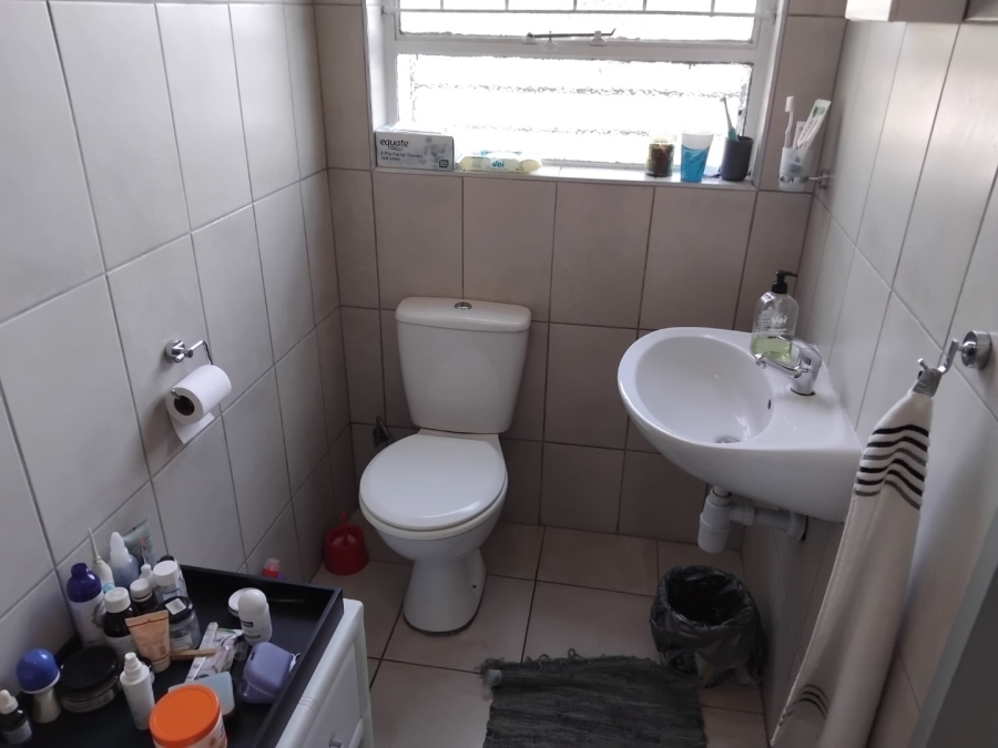 6 Bedroom Property for Sale in The Reeds Gauteng