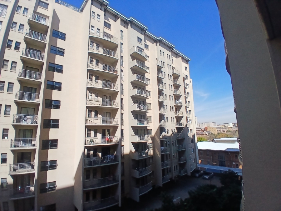 1 Bedroom Property for Sale in Hatfield Gauteng