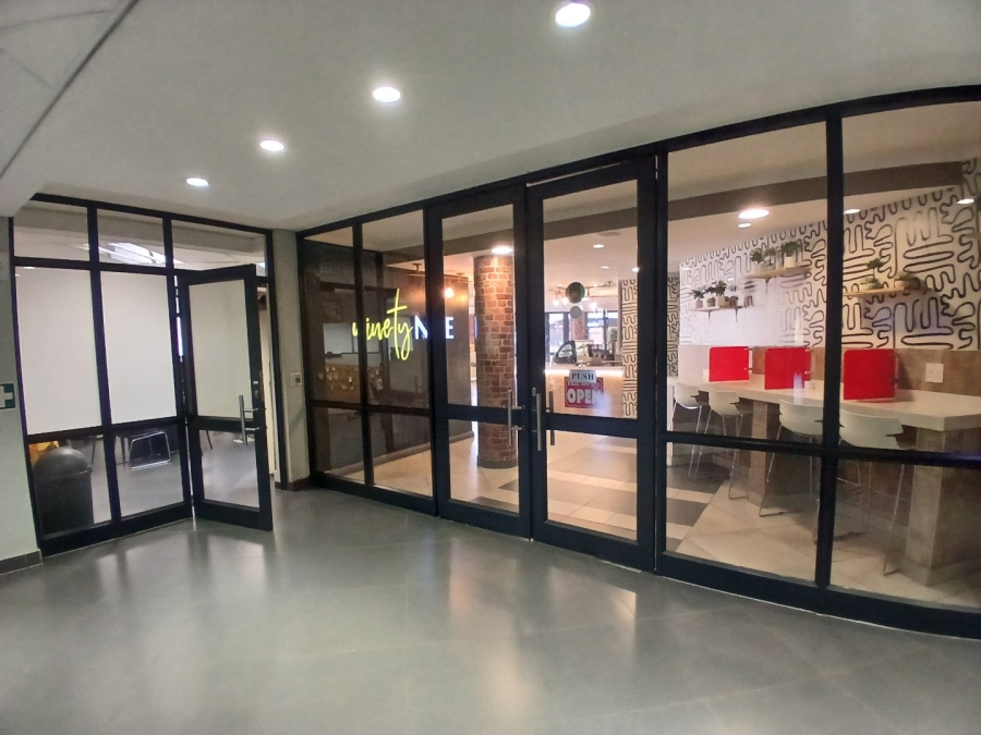 1 Bedroom Property for Sale in Hatfield Gauteng