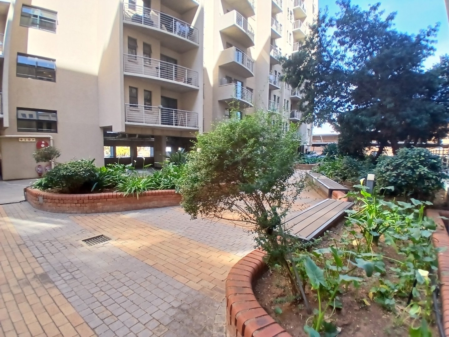 1 Bedroom Property for Sale in Hatfield Gauteng