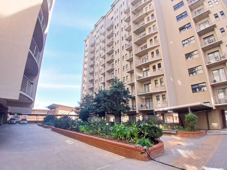 1 Bedroom Property for Sale in Hatfield Gauteng
