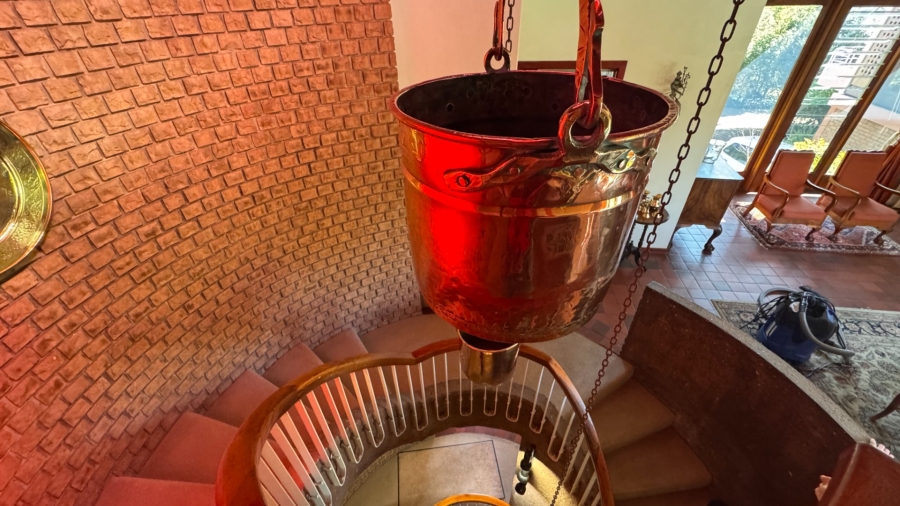 6 Bedroom Property for Sale in Three Rivers Proper Gauteng