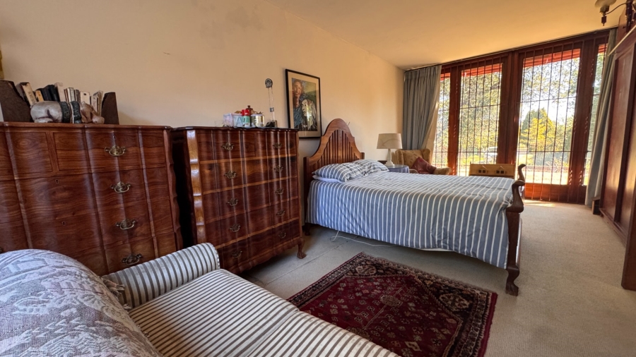 6 Bedroom Property for Sale in Three Rivers Proper Gauteng