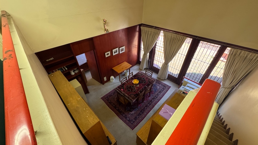 6 Bedroom Property for Sale in Three Rivers Proper Gauteng