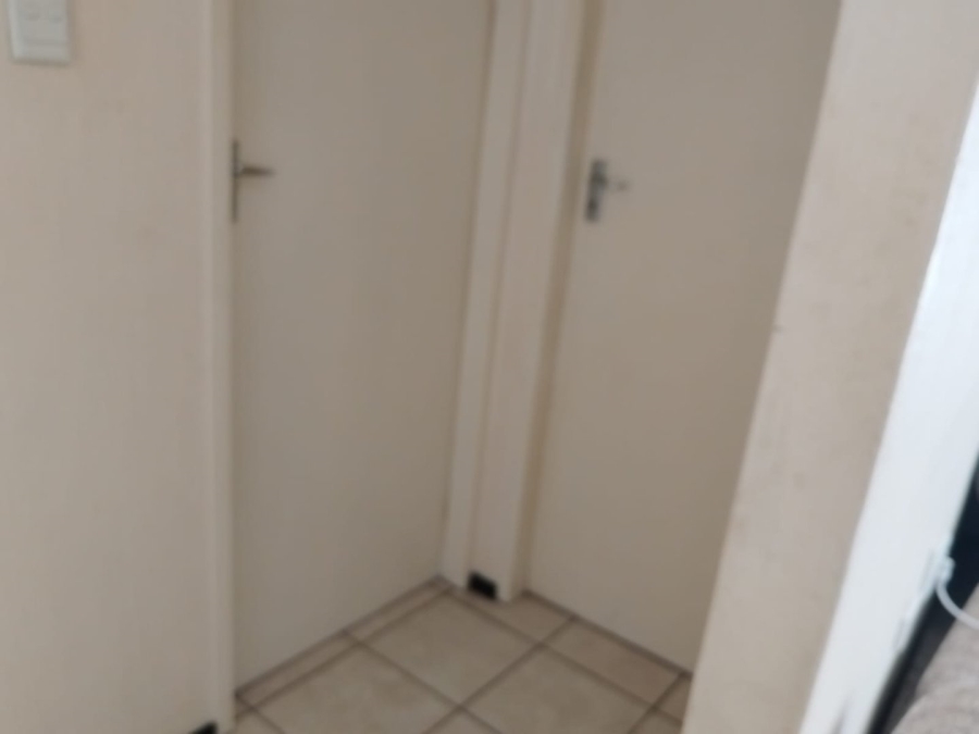 2 Bedroom Property for Sale in Sharon Park Gauteng