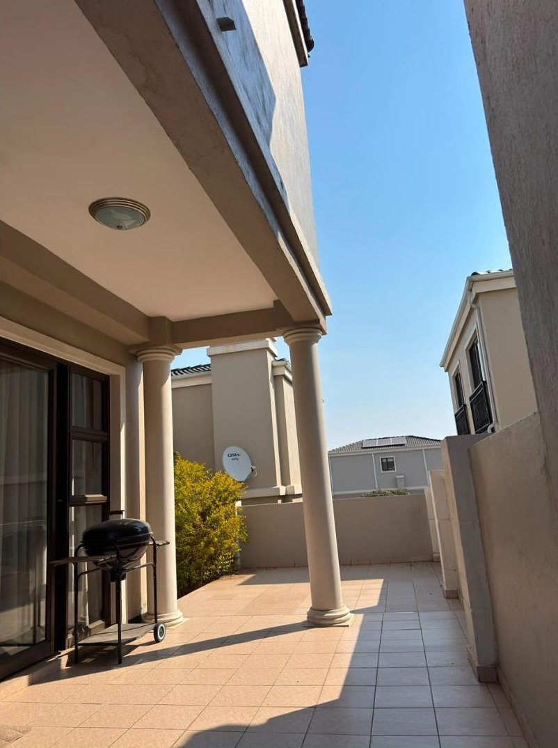 To Let 3 Bedroom Property for Rent in Fourways Gardens Gauteng