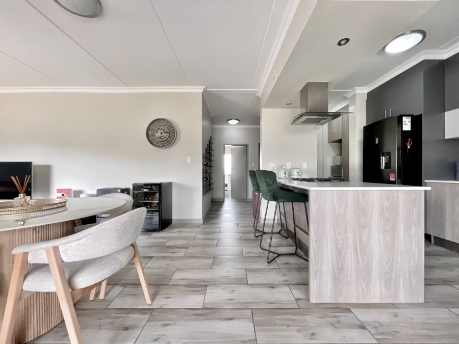 To Let 2 Bedroom Property for Rent in Carlswald Gauteng