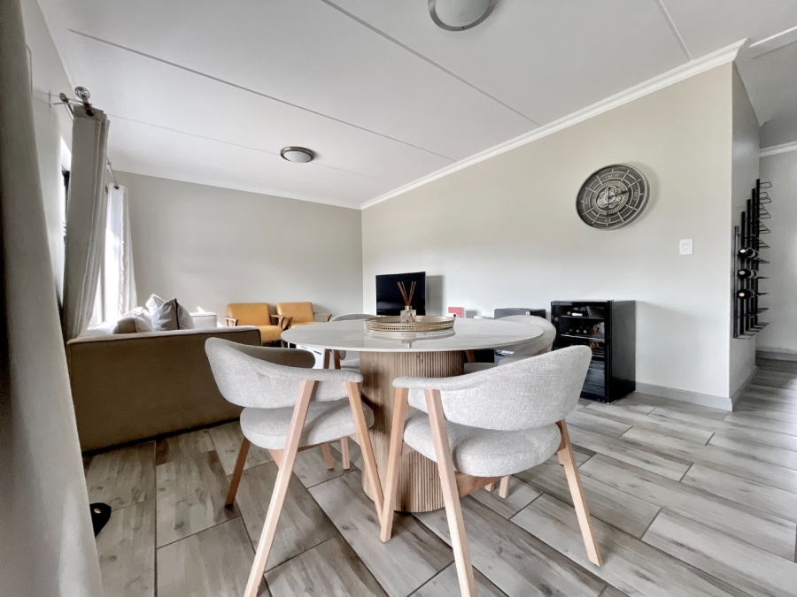 To Let 2 Bedroom Property for Rent in Carlswald Gauteng