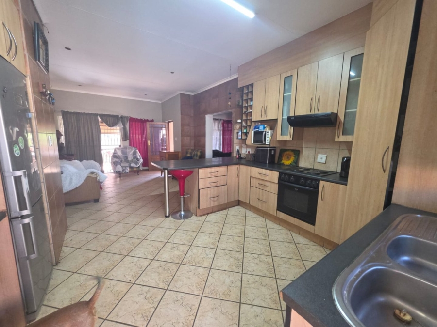 2 Bedroom Property for Sale in Doornpoort Gauteng