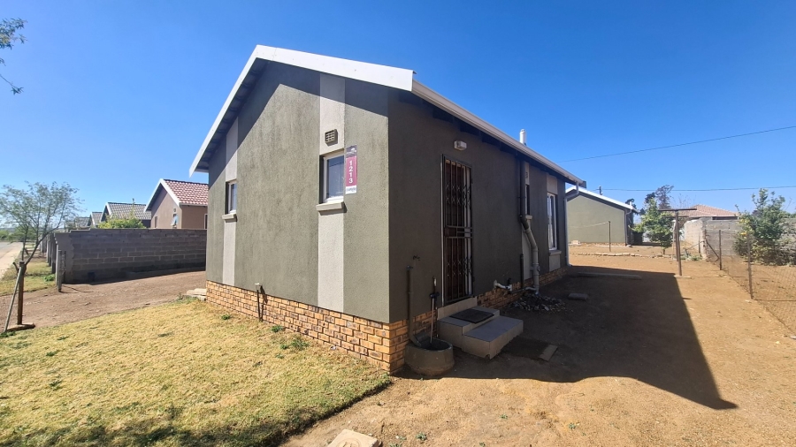 2 Bedroom Property for Sale in Savanna City Gauteng