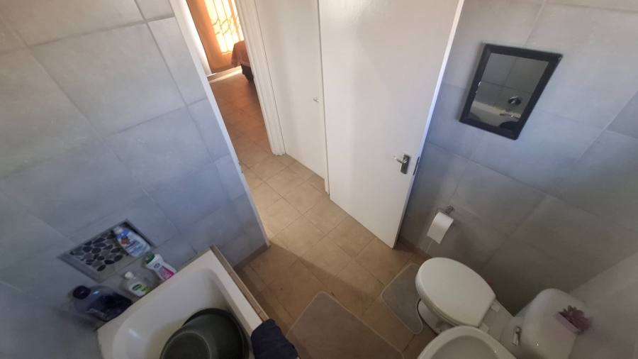 2 Bedroom Property for Sale in Savanna City Gauteng
