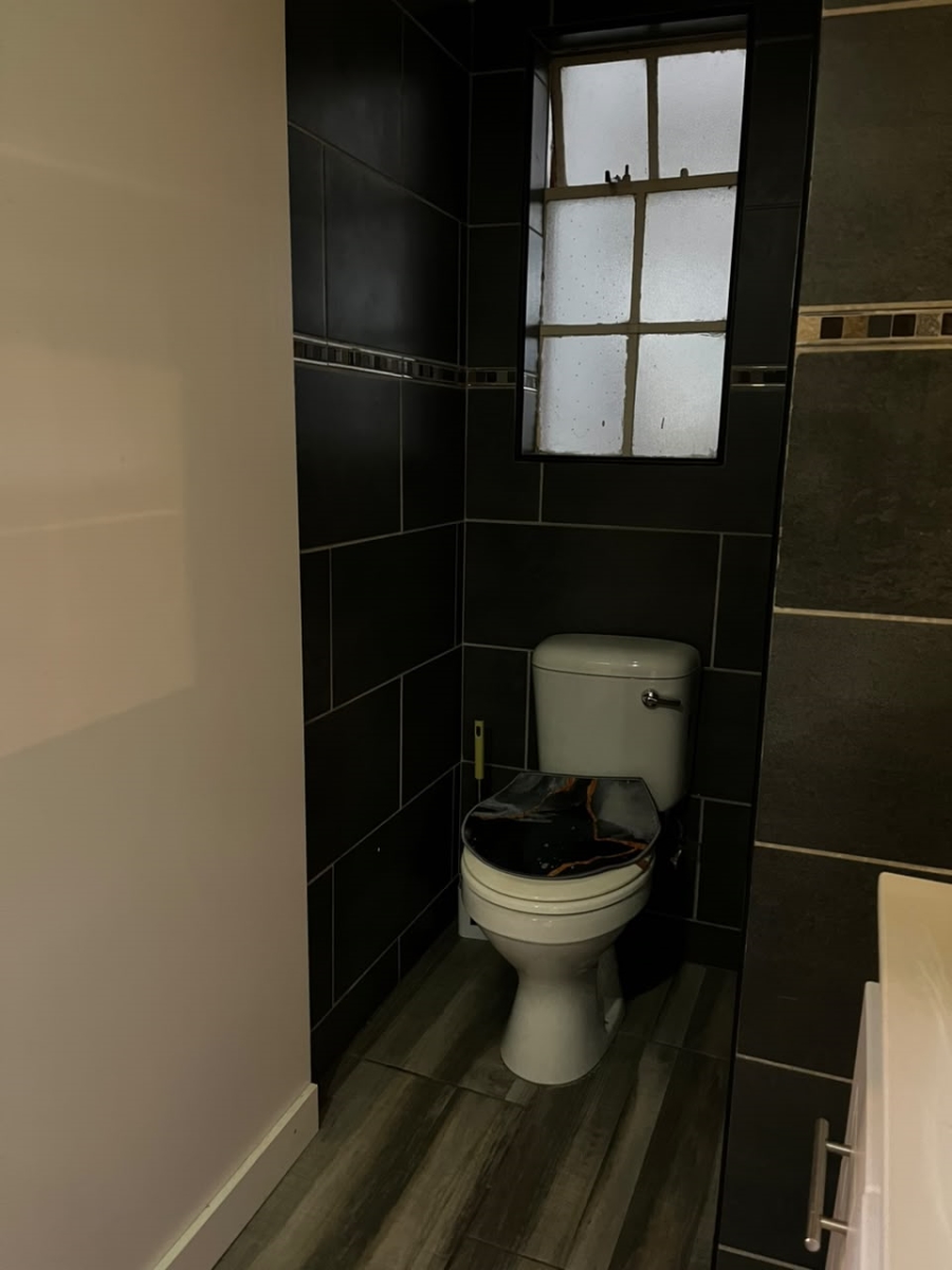 2 Bedroom Property for Sale in Oakdene Gauteng