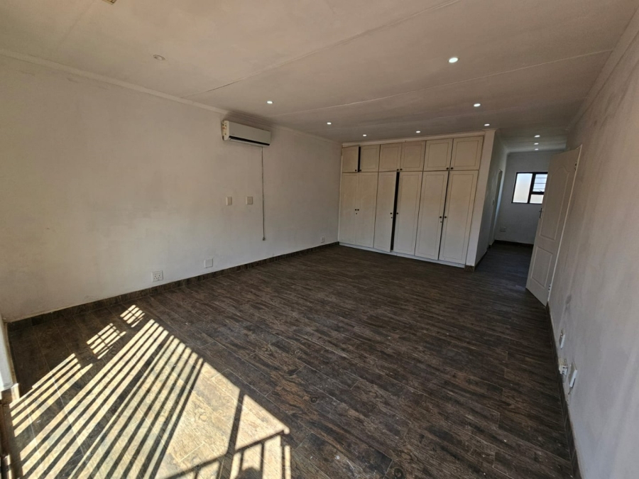 To Let 2 Bedroom Property for Rent in Laudium Gauteng