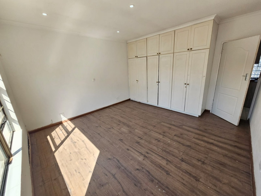 To Let 2 Bedroom Property for Rent in Laudium Gauteng