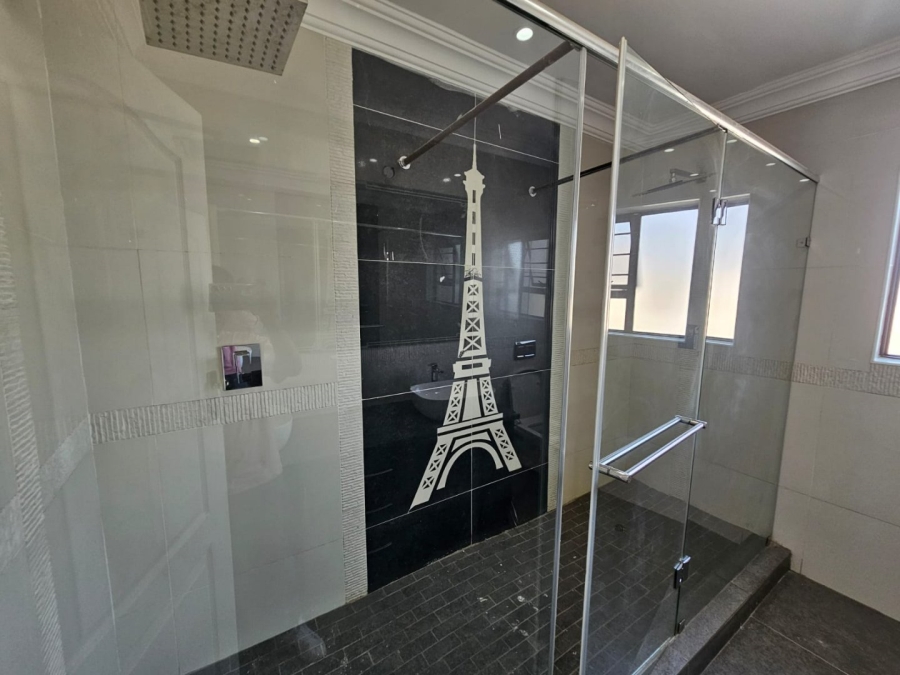 To Let 2 Bedroom Property for Rent in Laudium Gauteng
