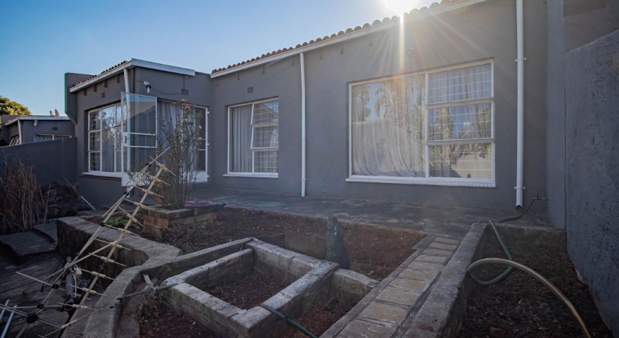3 Bedroom Property for Sale in Klopperpark Gauteng